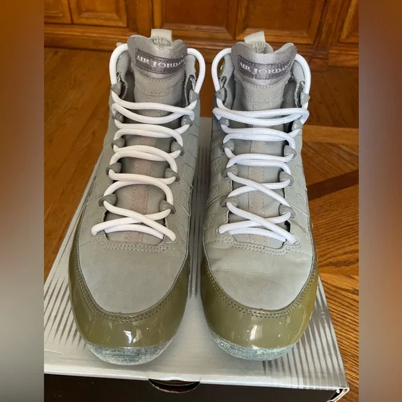 Men’s Jordan 9 Cool Gray OG 2002, Size 9 - Picture 3 of 11